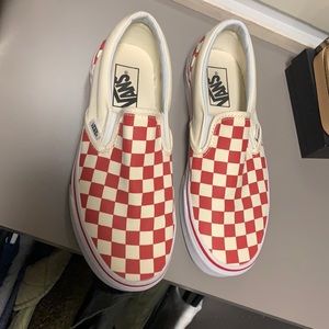 Vans Slip-On Red & White/Cream Checkerboard Skate Shoes. W 7.5/M 6.